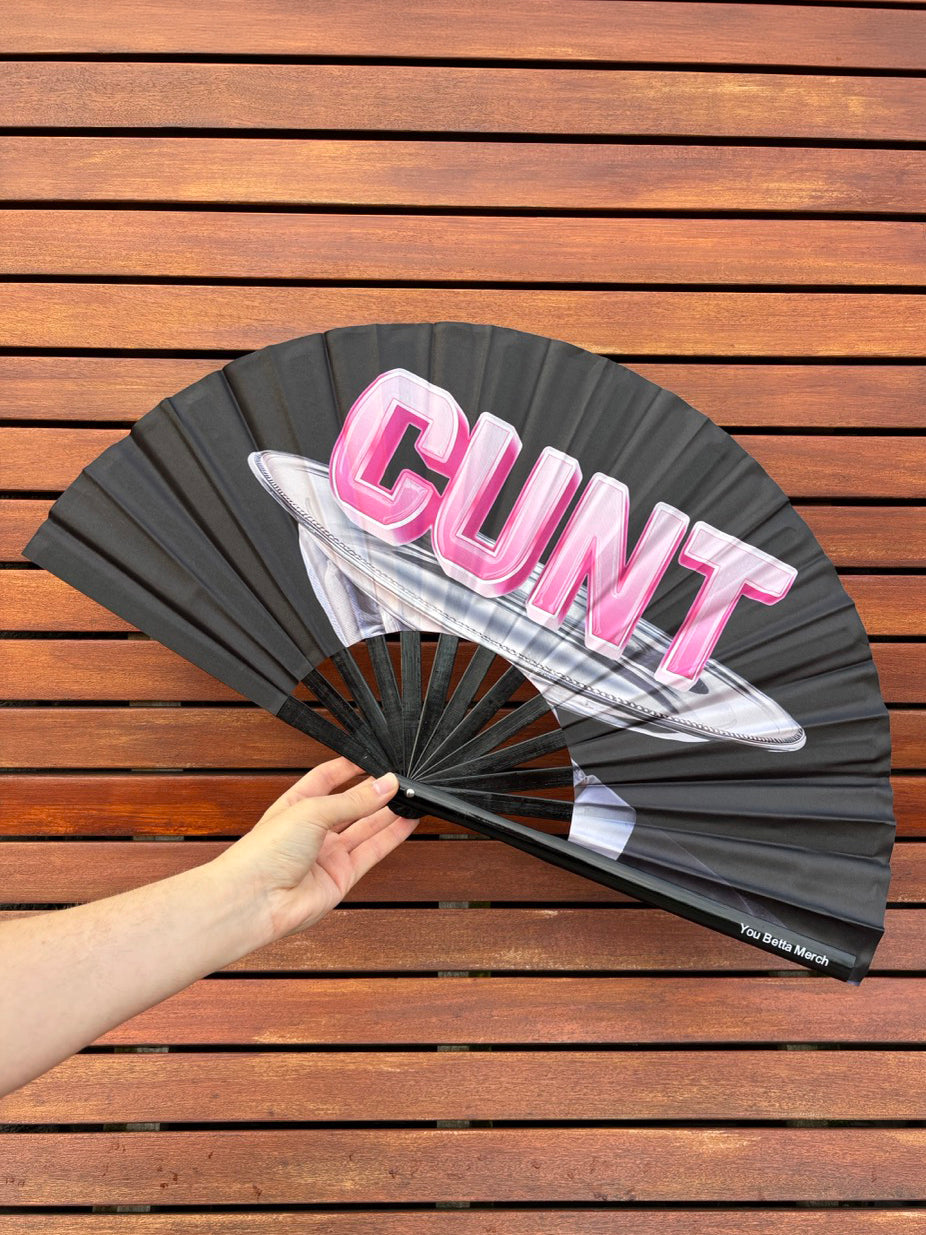Serving Cunt Fan